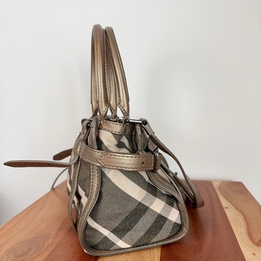 Pre-Owned Burberry Satchel Shimmer Nova Check Canvas - Picture 5 of 11